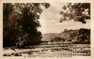 Carte postale ancienne - 102. BESANÇON - Le Doubs à Micaud - Barrage et Citadell...