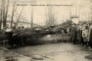 Carte postale ancienne - BESANÇON - Promenade Micaud, Effets de l'Orage Novembre...