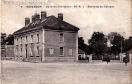 Carte postale ancienne - 6. - BESANÇON - Caserne Charmont - 60e R. I. - Bureaux ...