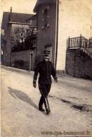 Carte postale ancienne - BESANÇON - Rue des Docks - M. Chavelet - v. 1902
