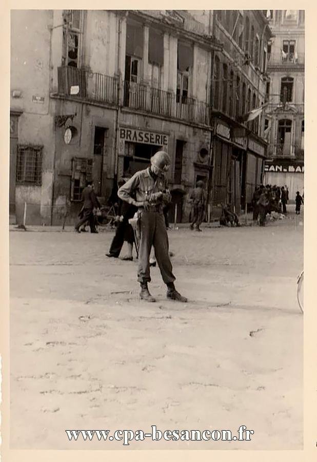 BESANÇON - Rue des Boucheries - Libération