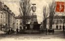 Carte postale ancienne - EXCURSION EN FRANCHE-COMTÉ - 988. Besançon - Place et F...