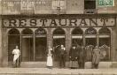 Carte postale ancienne - BESANÇON - Place de la Révolution - Hôtel du Levant - 9...