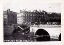 Carte postale ancienne - BESANÇON. Le Pont Battant, sauté à 12 heures, malgré la...