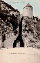 Carte postale ancienne Besançon - Blum et Cie - N. 31 - BESANÇON - La Porte Taillée