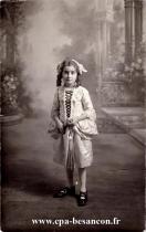 Carte postale ancienne Besançon - Escaigh - BESANÇON - Jeune fille