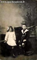 Carte postale ancienne - BESANÇON - Portrait d'enfants