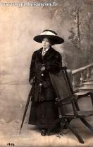 Carte postale ancienne - BESANÇON - Femme à chapeau - 1912