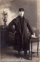 Carte postale ancienne - BESANÇON - Soldat du 4e régiment d'artillerie