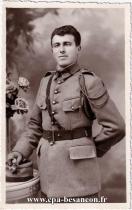 Carte postale ancienne Besançon - LOUIS - BESANÇON - Soldat du 60e régiment