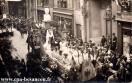 Carte postale ancienne - BESANÇON - Cavalcade rue de la Préfecture - Centenaire ...