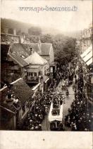 Carte postale ancienne - BESANÇON - Chars du 15 Juillet 1922 dans la rue de la P...