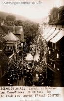Carte postale ancienne - BESANÇON - 15-7-22 - La Foule se disputant les Échantil...