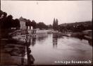 Carte postale ancienne - BESANÇON - Quai de Strasbourg et tour de la Pelotte