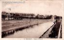 Carte postale ancienne Besançon - Helbey - 78. BESANÇON - Quais du Doubs