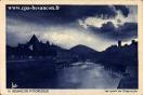 Carte postale ancienne Besançon - Luc - 10. BESANÇON PITTORESQUE - Les quais au Crépuscule