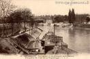 Carte postale ancienne - 11. - BESANÇON. - Les Quais et les Barques lavandières ...