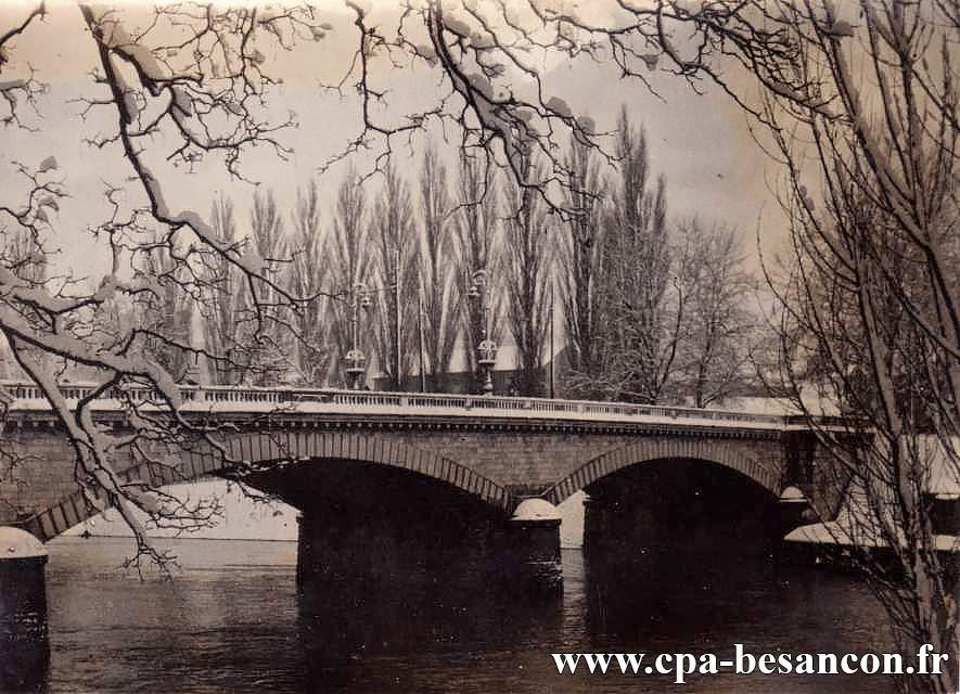 Besançon en hiver pont de la république vers 1935