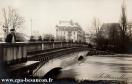 Carte postale ancienne - BESANÇON - Inondations de Janvier 1910 - Pont St-Pierre