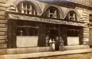 Carte postale ancienne - BESANÇON - Café du Balcon - 11 rue de la République - B...