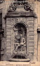 Carte postale ancienne - BESANÇON - Fontaine RONCHAUX