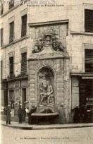 Carte postale ancienne - Excursion en Franche-Comté - 88. Besançon. - Fontaine R...