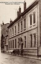 Carte postale ancienne - BESANÇON - Ecole Professionnelle - Façade Rue d'Alsace