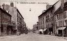 Carte postale ancienne - 88. - BESANÇON-les-BAINS. - Rue de Belfort