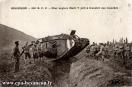 Carte postale ancienne - BESANÇON - 506e R. C. C. - Char anglais Mark V prêt à f...