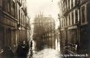 Carte postale ancienne - BESANÇON - Inondations de Janvier 1910 - Square St-Amou...