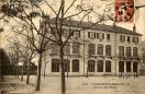 Carte postale ancienne - 208. - St-CLAUDE-BESANÇON - Ecole des Filles