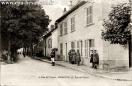 Carte postale ancienne Besançon - Léon - 2, Rue du Tunnel, BESANÇON, 46, Rue de Vesoul
