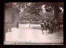 Carte postale ancienne - BESANÇON - Préparation du défilé militaire de l'infante...