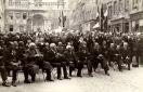 Carte postale ancienne - Besançon - Place Victor Hugo - Hommage des 28 et 29 mai...