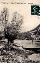 Carte postale ancienne - 720 - BESANÇON - Les Bords du Doubs à Mazagran