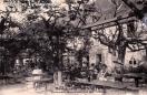 Carte postale ancienne - Restaurant BONNEFOY - Casamène-Besançon - Vue des Tonne...