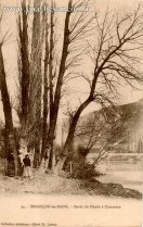 Carte postale ancienne - 34. - BESANÇON-les-BAINS. - Bords du Doubs à Casamène