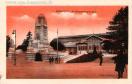 Carte postale ancienne - BESANÇON - Le Monument et la Gare