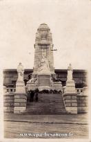 Carte postale ancienne - BESANÇON Monument Commémoratif de la Grande Guerre élev...