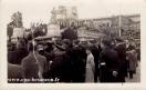 Carte postale ancienne - BESANÇON - Les Anciens Combattants à la Gare Viotte dev...