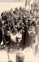 Carte postale ancienne - BESANÇON - 9 mai 1945. Monument aux Morts de la gare Vi...