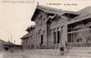 Carte postale ancienne Besançon - Comptoir Général - 7. BESANÇON - La Gare Viotte