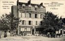 Carte postale ancienne - Besançon - HOTEL DES VOYAGEURS - En face de la Gare Vio...