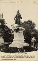 Carte postale ancienne - 5. - Besançon Historique (M. D.) - Statue du Général Je...