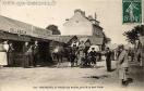 Carte postale ancienne - 812 - BESANÇON - Le Marché aux Raisins, près de la Gare...