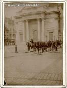 Carte postale ancienne - BESANÇON - Place et église St Pierre