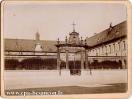 Carte postale ancienne - BESANÇON - Grille de l'hôpital St Jacques - v. 1900