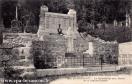 Carte postale ancienne Besançon - Ch. SIMON - 1530. MONTBENOIT - Le Monument aux Morts de la Grande Guerre